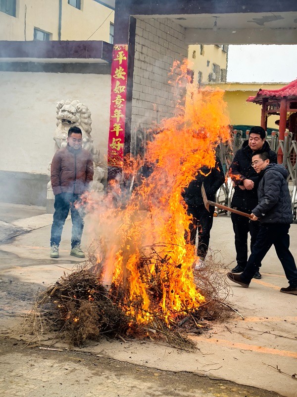燎疳活动——传承文化，凝聚团队力量